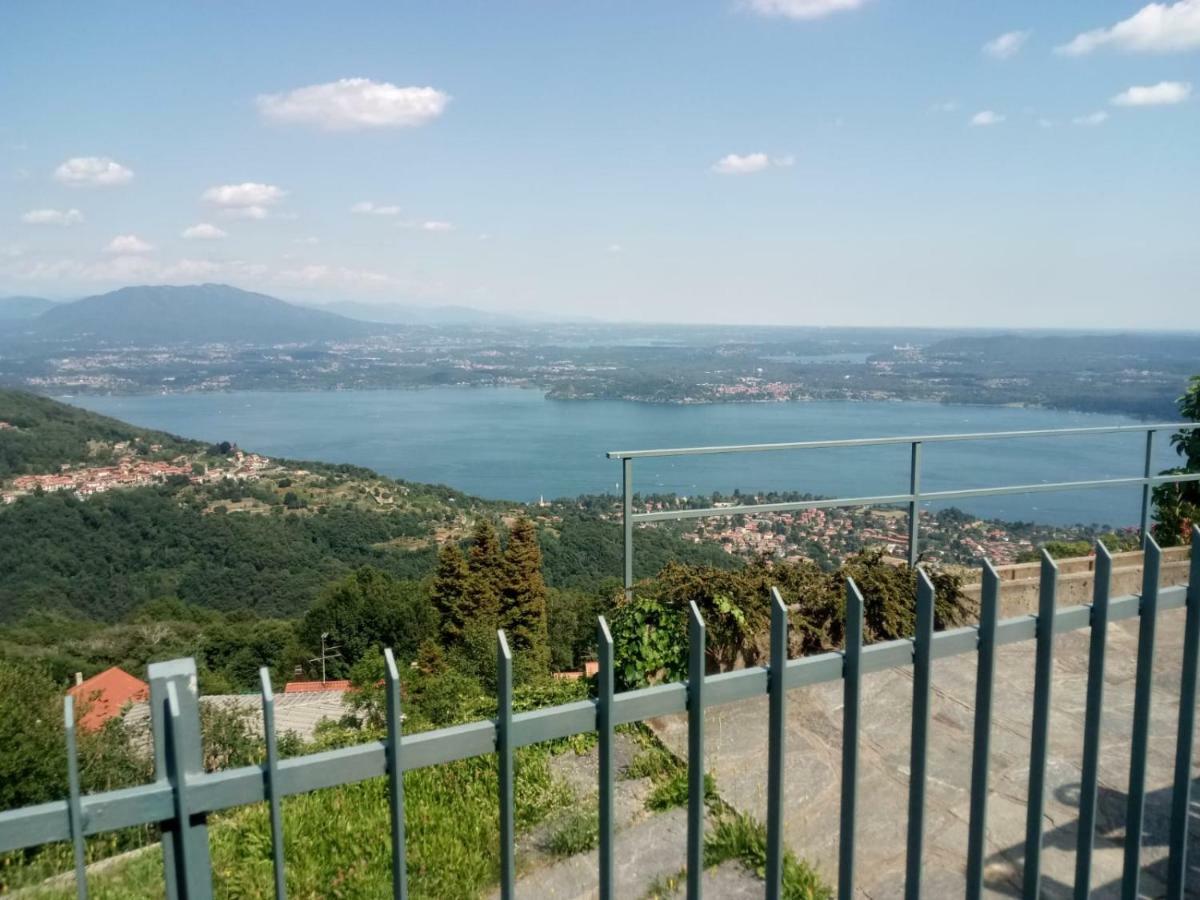 Il Castello Villa Nebbiuno Exterior foto